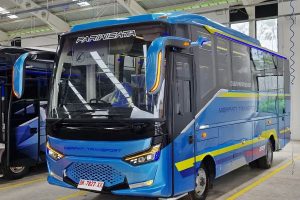 Bus Medium Merpati Bali 30 Seat City Tour