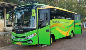 Bus Medium Duta Prima City Tour Malang Batu